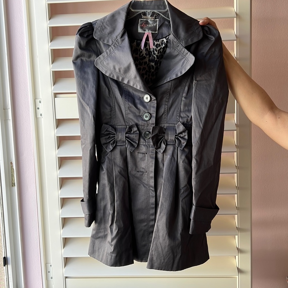 Trench Coat